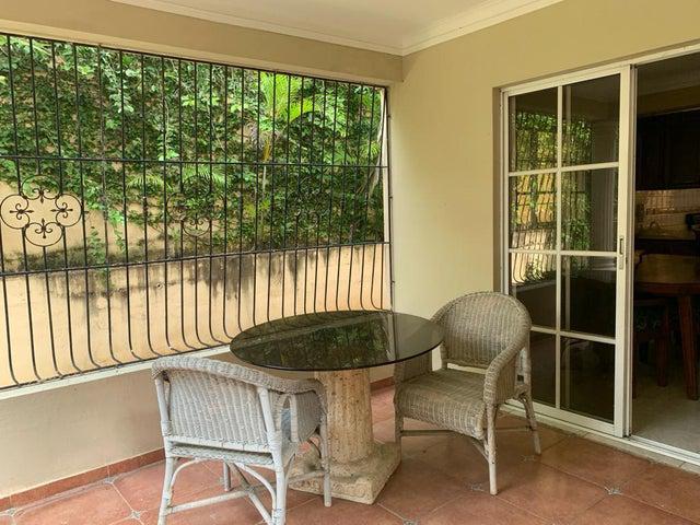 casas - Venta de casa de 3 habitaciones en Altos de arroyo hondo II 8