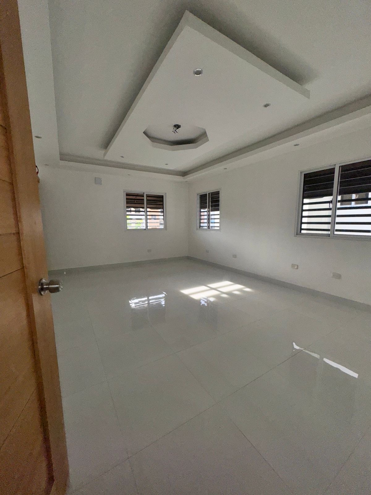 casas - venta de casa en la autopista de san isidro brisa oriental Santo Domingo este  7