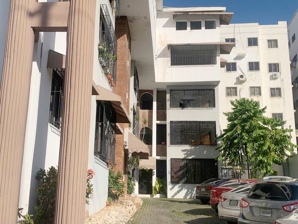 apartamentos - Apto clásico en cacicazgos  2