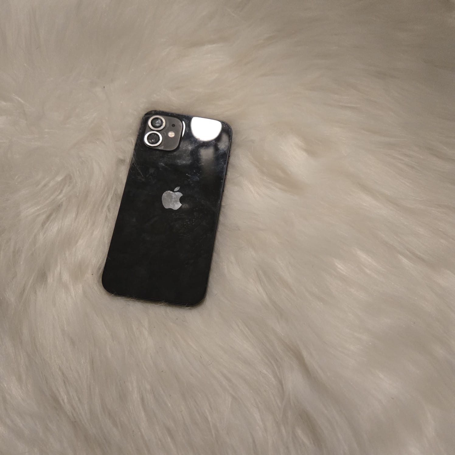celulares y tabletas - iPhone 12 tiene que ponerle turbo sim para poder activarlo y la bacteria está 79 1