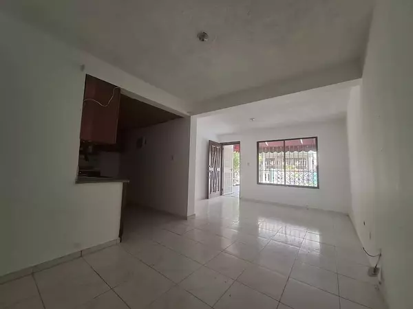 casas - Casa de 2 Niveles en Venta – 12 de Haina 4