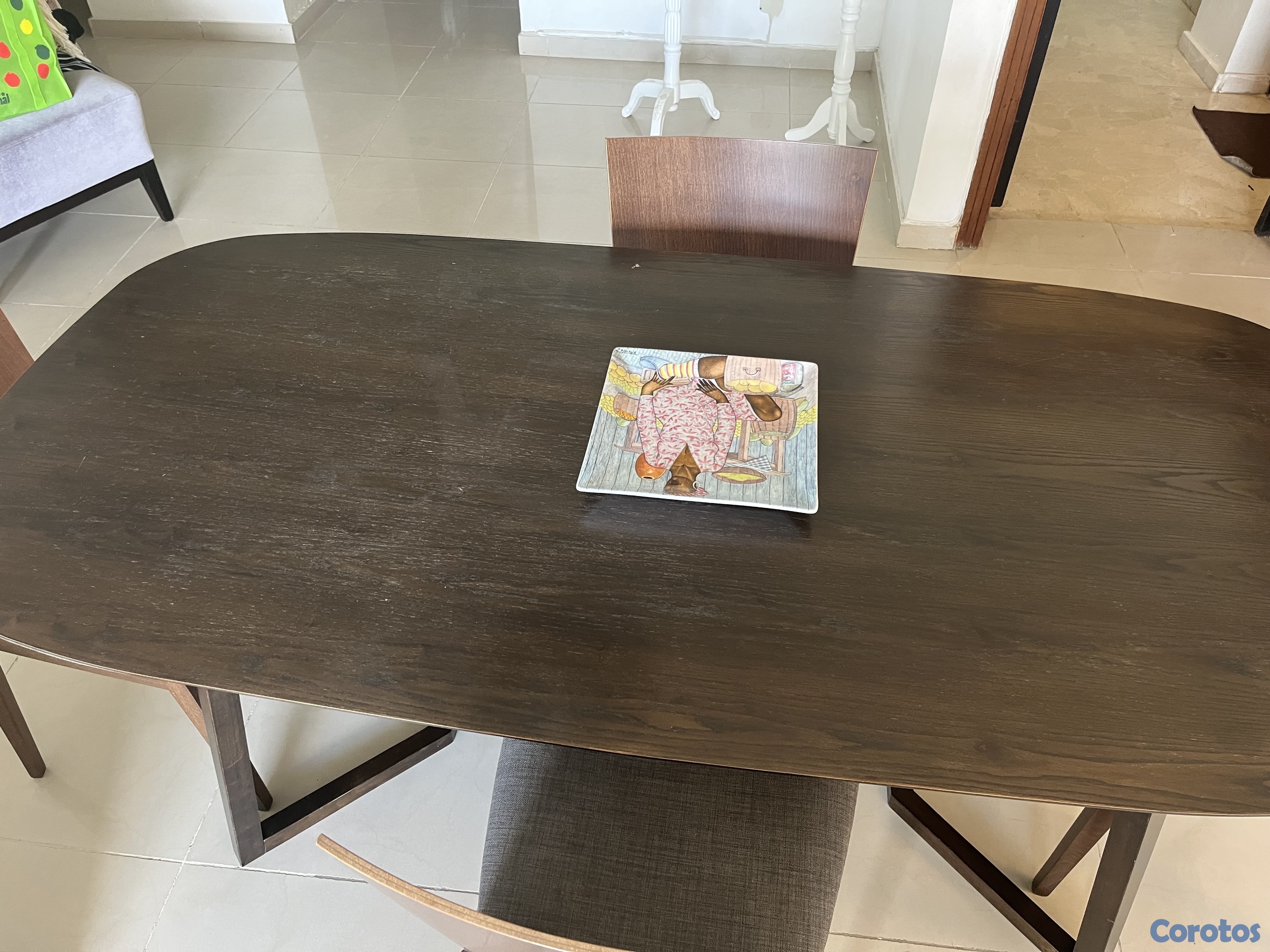muebles y colchones - juego de comedor 4 sillas ( de Ilumel)RD$18,000 3
