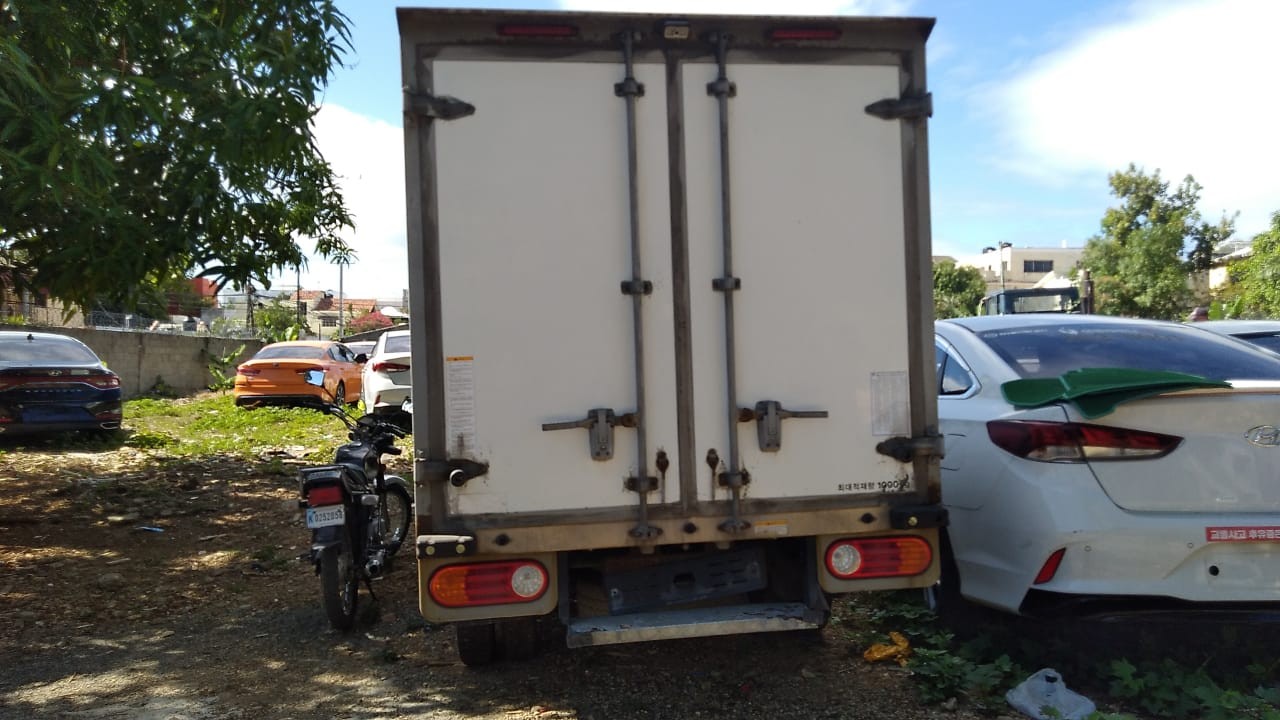 camiones y vehiculos pesados - HYUNDAI PORTER FRIGER 2018 BLANCO  7