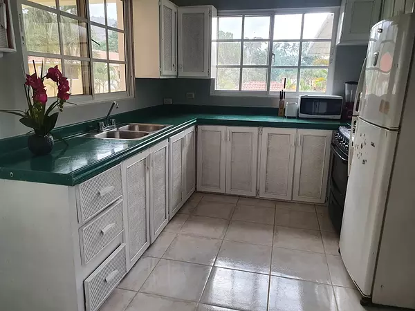 casas - Alquiler Casa Amueblada de 3 Habitaciones Ubicada en Los Róbalos, Samaná 5