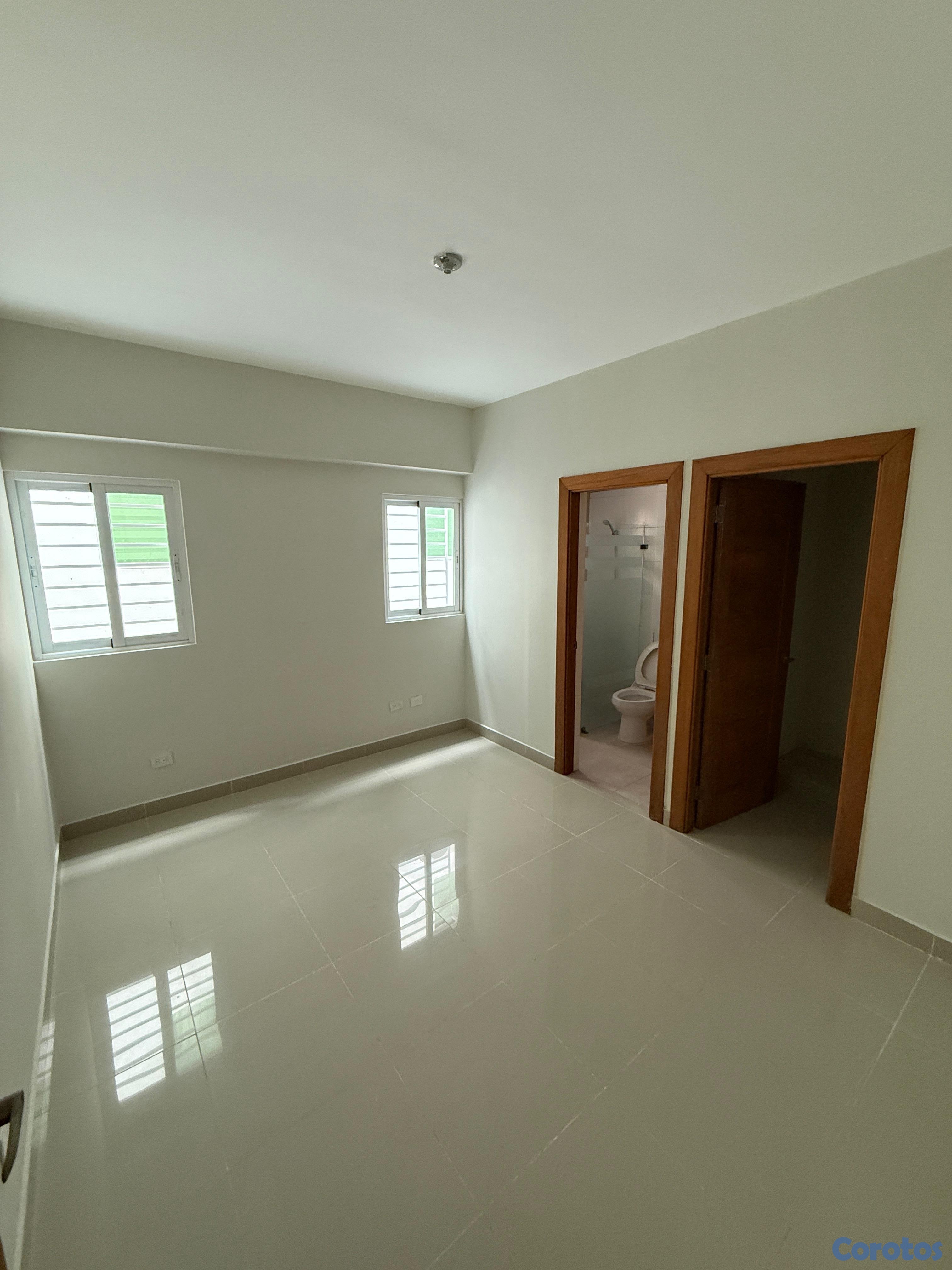 apartamentos - Apartamento en Alquiler en Mirador Sur.  3er piso  3