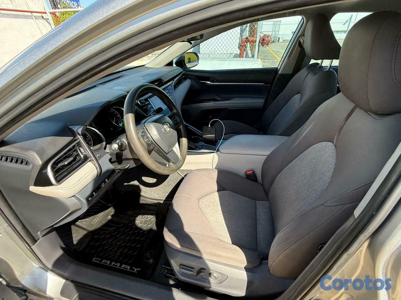 carros - Toyota camry 2019 8