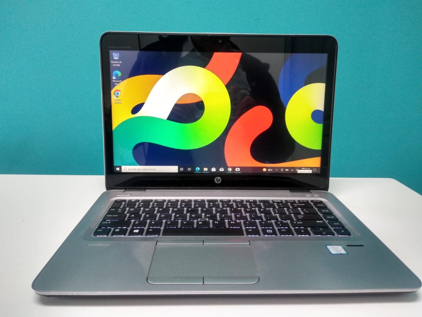 computadoras y laptops - Laptop, HP EliteBook 840 G4 (touch) / 7th Gen, Intel Core i5 / 8GB DDR4 / 256GB 