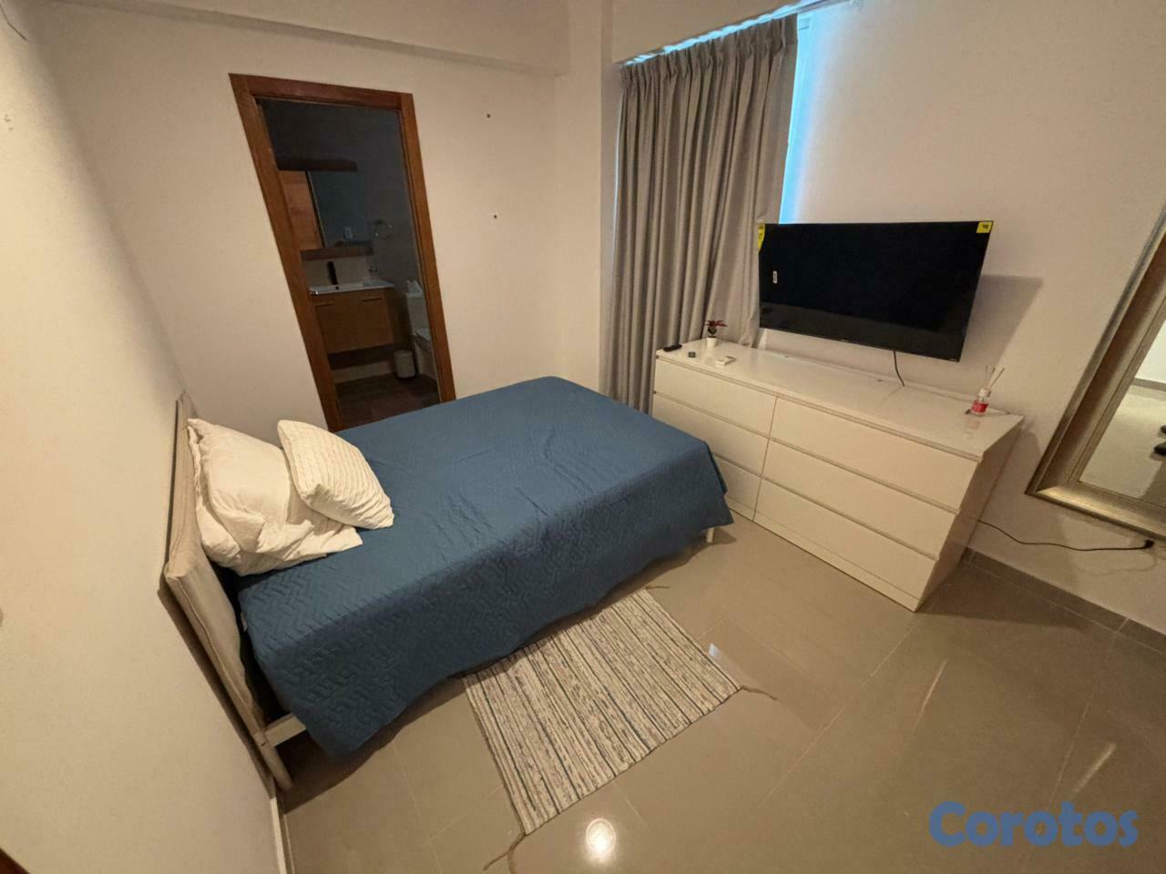 apartamentos - Apartamento con Linea Blanca con Terraza en Venta  5