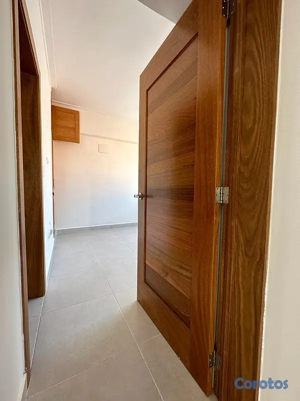 apartamentos -  Apartamento en Alquiler con la línea blanca- Urb. 5