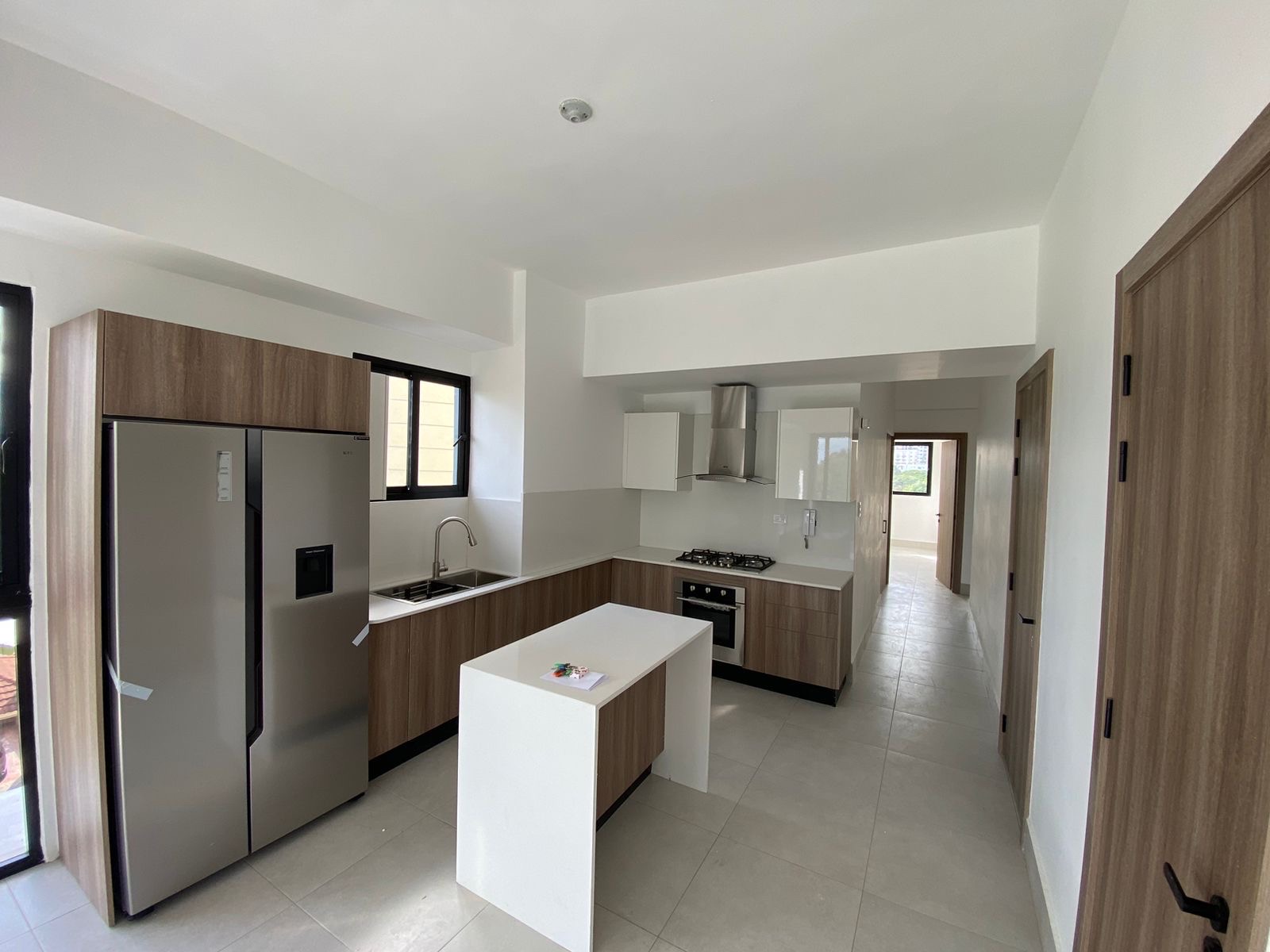 apartamentos - se renta apt en la Esmeralda, Santiago. RD 5