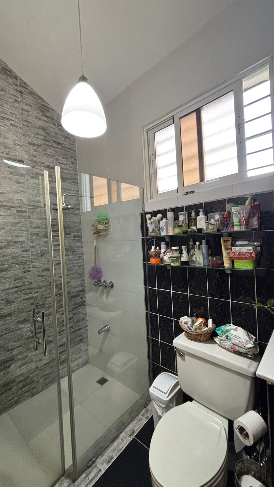 casas - CASA EN VENTA EN LOS GIRASOLES, SANTIAGO. 4