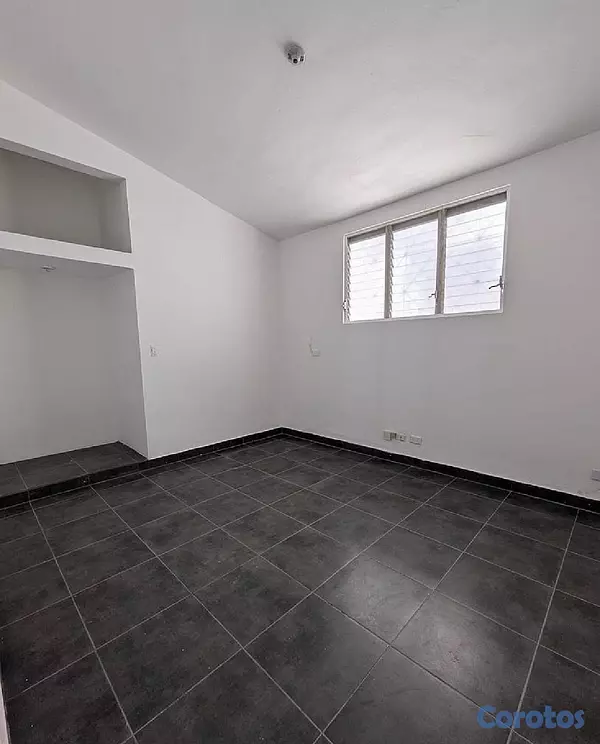 oficinas y locales comerciales - LOCAL COMERCIAL 13