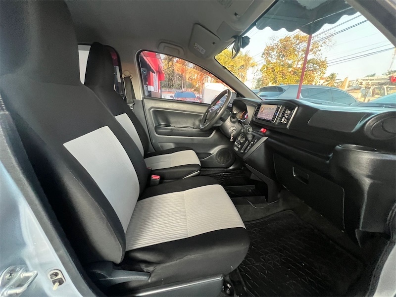 carros - DAIHATSU MIRA AÑO 2018 8