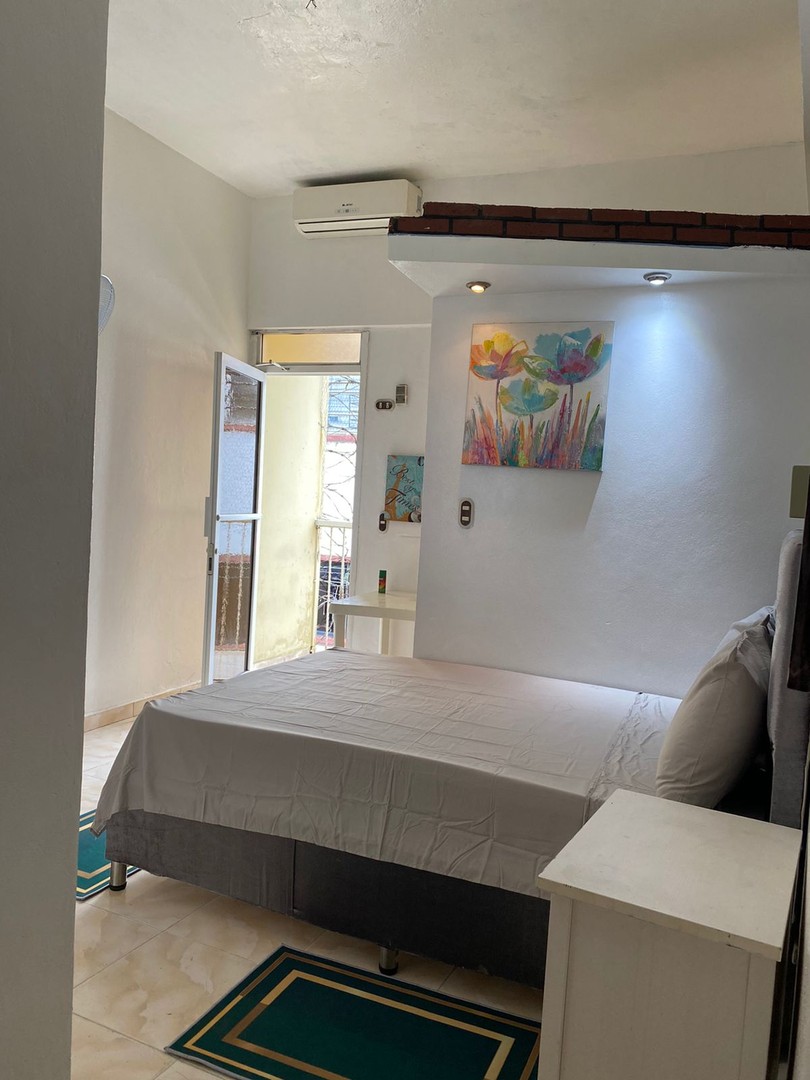 apartamentos - Alquiler Apartamento Estudio con Balcón, Zona Colonial, Santo Domingo 0