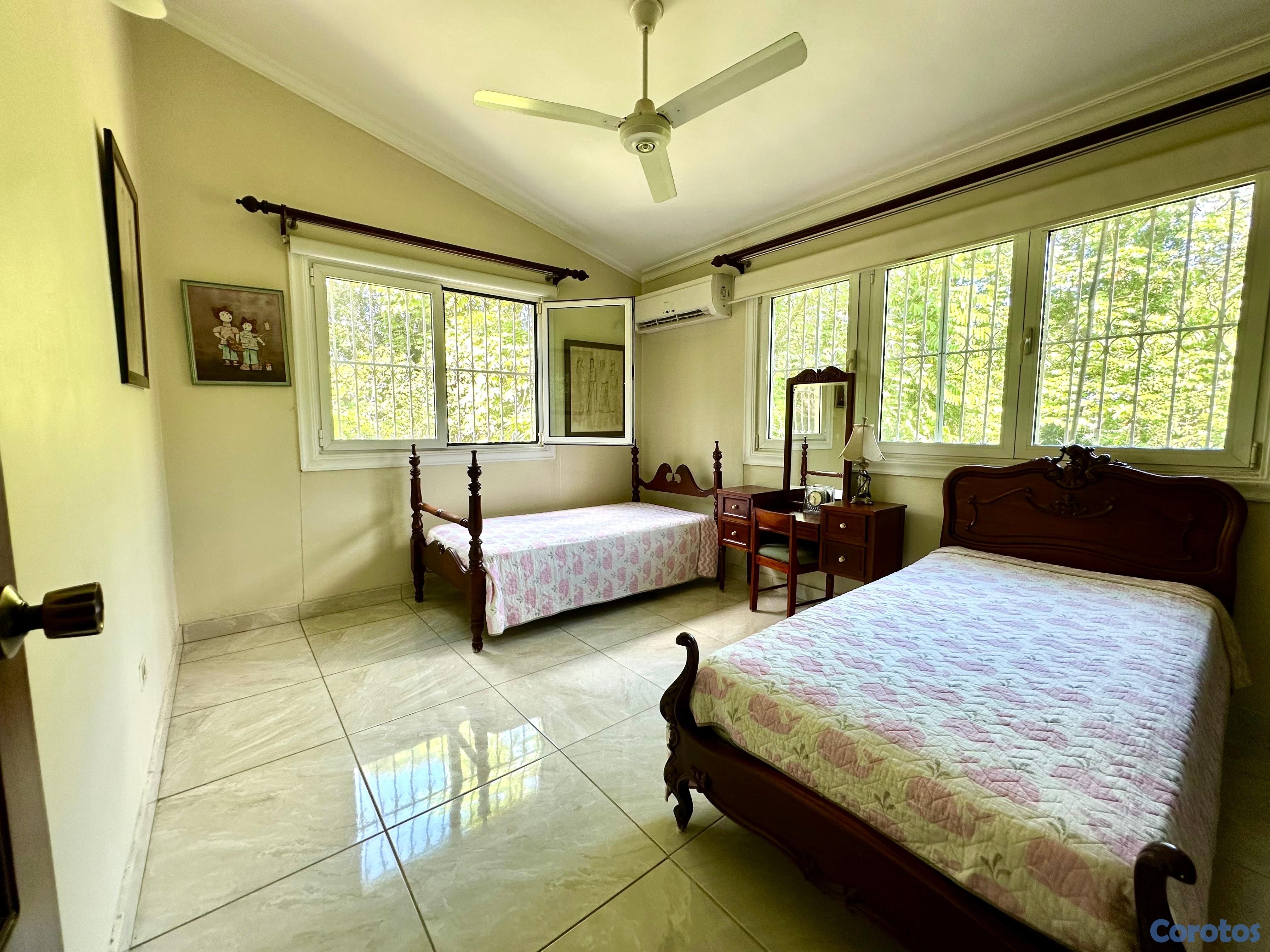 casas - VENDO CASA EN ALTOS DE ARROYO HONDO II 8