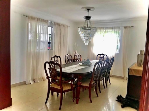casas - Vendo casa en Residencia en Cerros de Arroyo Hondo 8
