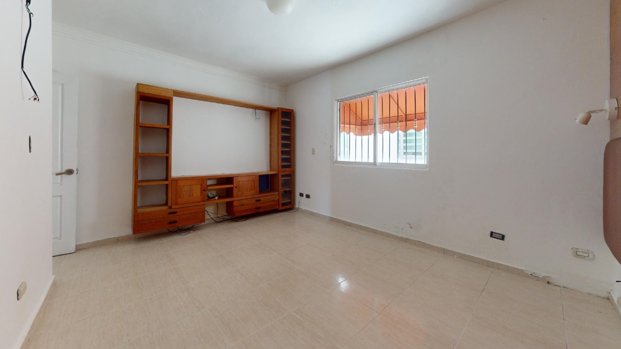 apartamentos - Apartamento Clásico 4to piso en Los Prados 1