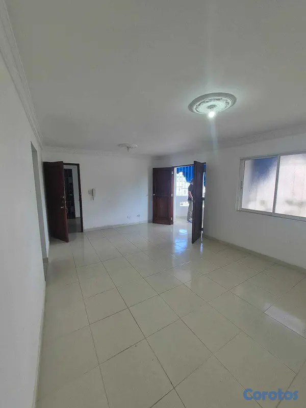 apartamentos - Apartamento en venta: km 7 y medio independencia.  4