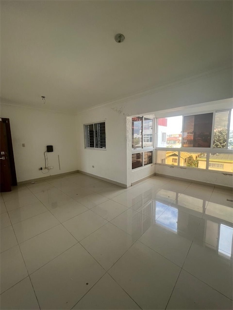 apartamentos - Venta de apartamento en corales del sur de 238mts y jacuzzi  4