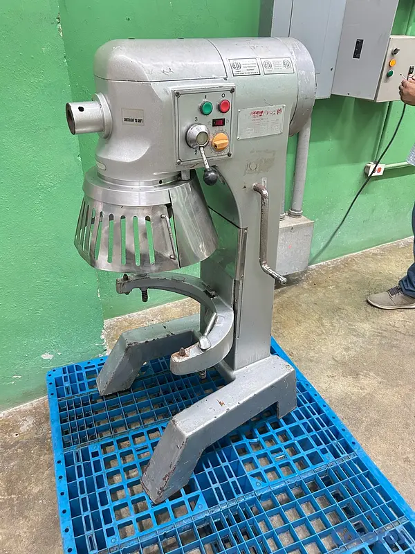 equipos profesionales - Batidora Americana  7