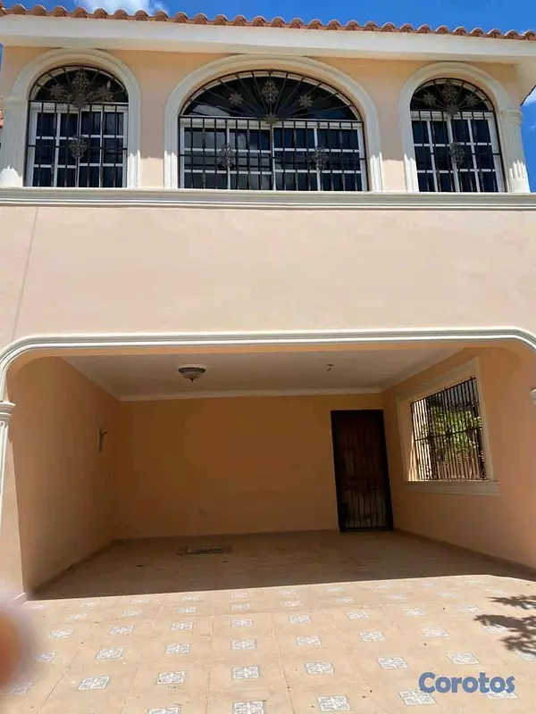 casas - Venta de Casa en Residencial Amalia Santo domingo este 17