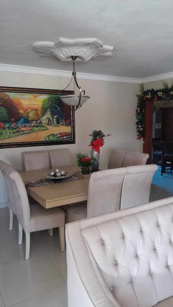 casas - Casa con 800 metros de terreno, Los 3 Ojos 2