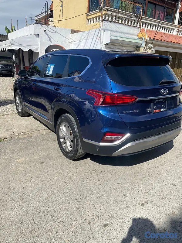 jeepetas y camionetas - Hyundai Santa Fe 2020 4