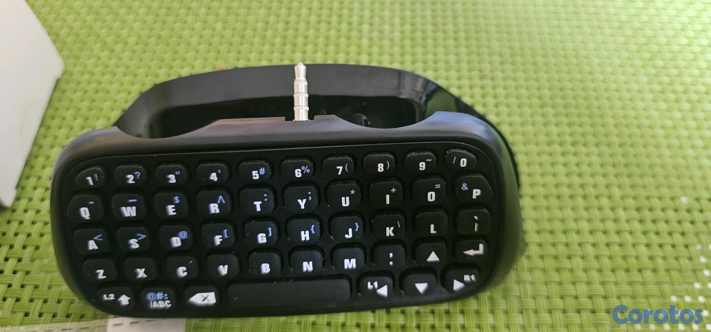 consolas y videojuegos - mini teclado ps4 Bluetooth. y pegatina para la consola ps4 5