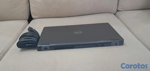 computadoras y laptops - Laptop Dell 8GB 256GB SSD M.2 i5 2.6Ghz E5490 5