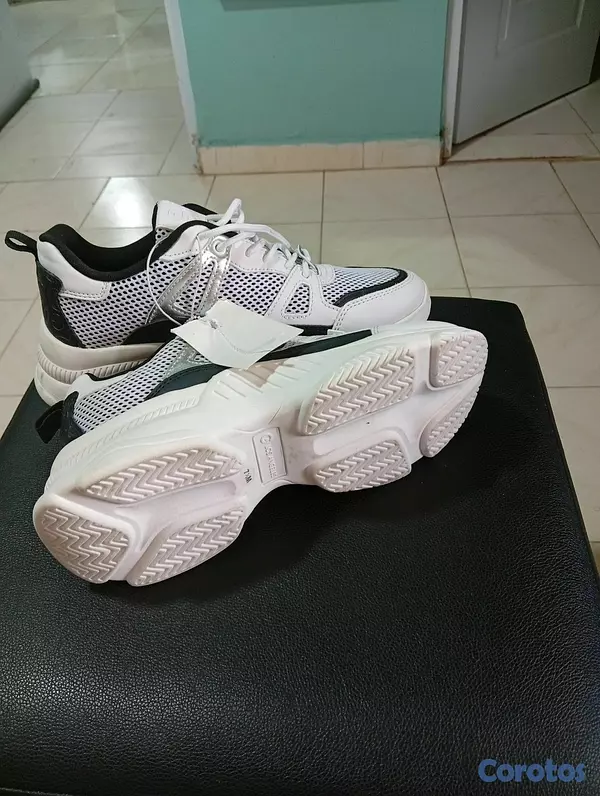 zapatos para mujer - Tennis GESS hermosos y cómodos  2