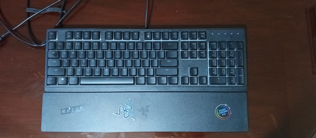 accesorios para electronica - Teclado Razer Ornata V3 X 0