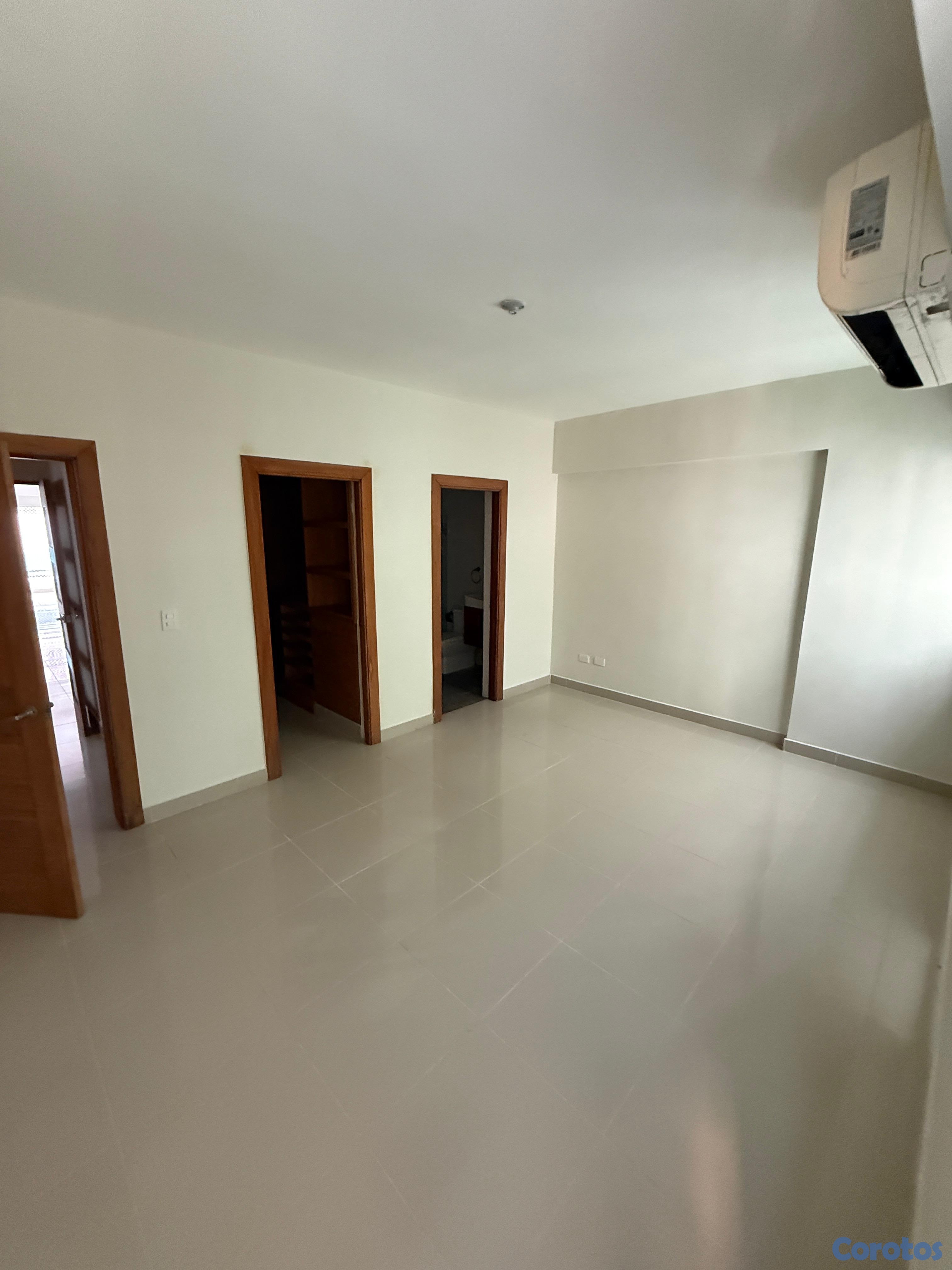 apartamentos - Apartamento en Alquiler en Mirador Sur.  3er piso  4