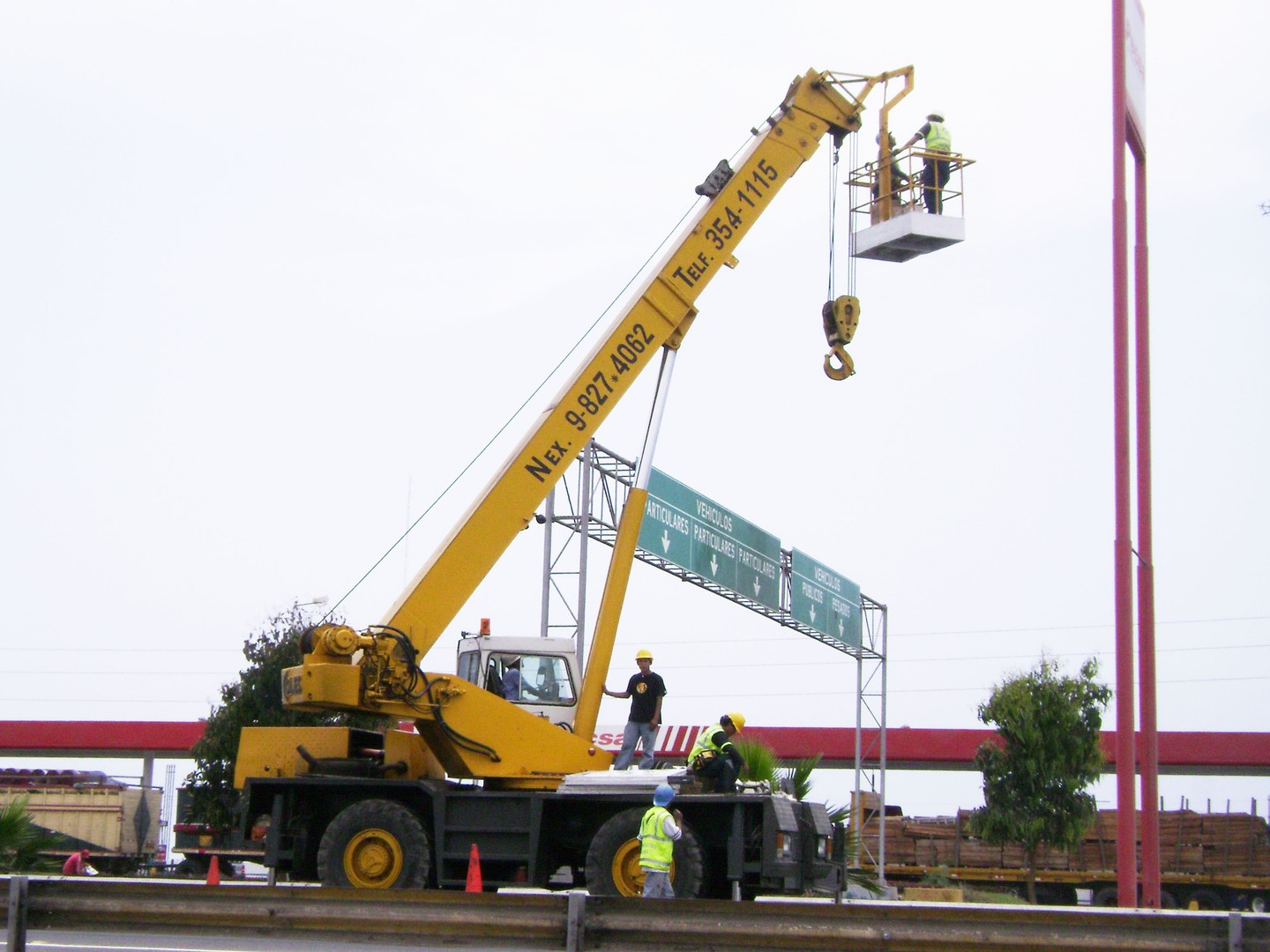 otros vehiculos - GRUAS MALECON  2
