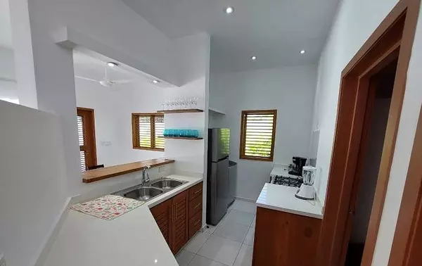 casas - Venta, Villa de 3 Habitaciones, Centro del Pueblo, Las Terrenas, Samaná 6