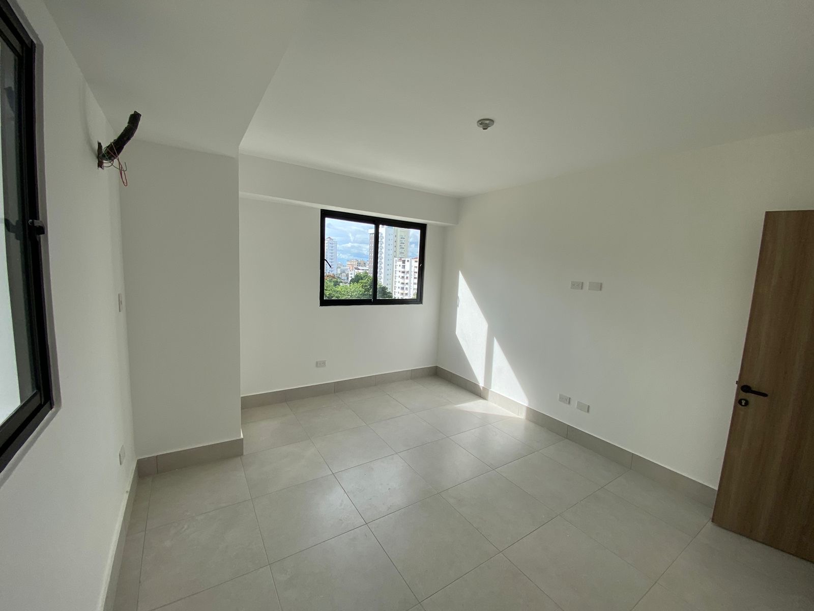 apartamentos - se renta apt en la Esmeralda, Santiago. RD 6