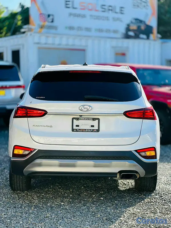 jeepetas y camionetas - Hyundai Santa Fe 12