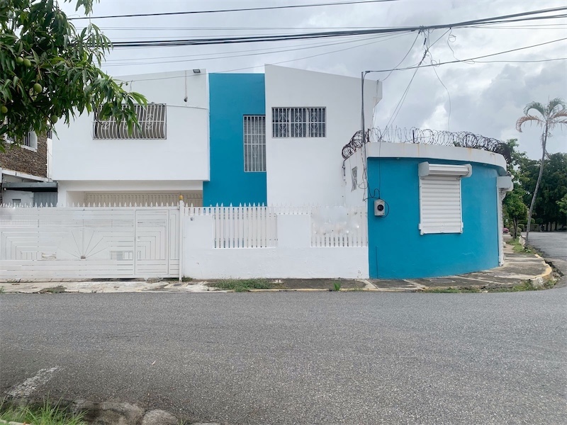casas - Casa comercial y residencial restauradores  3