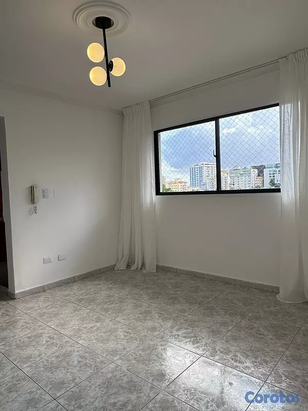 apartamentos - alquiló bella vista dos habitaciones 2.5 baños un parqueo techado  piso 4 balcón 12