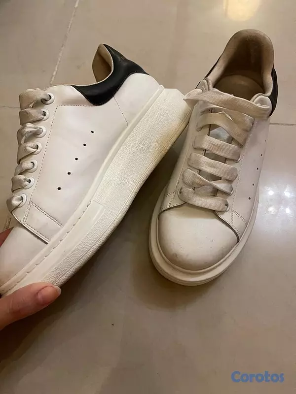 zapatos para mujer - Alexander McQueen White Sneakers 2