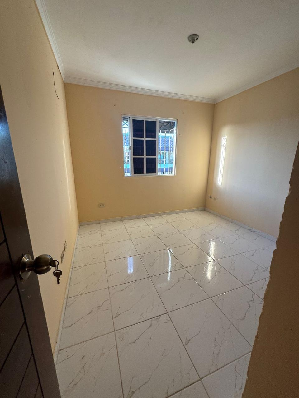 apartamentos -  SE ALQUILA APARTAMENTO EN LA AUTOPISTA DE SAN ISIDRO 4