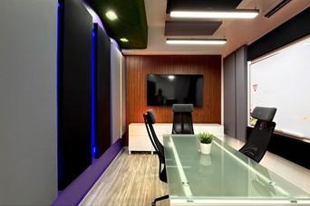 oficinas y locales comerciales - Local comercial en piantini 2