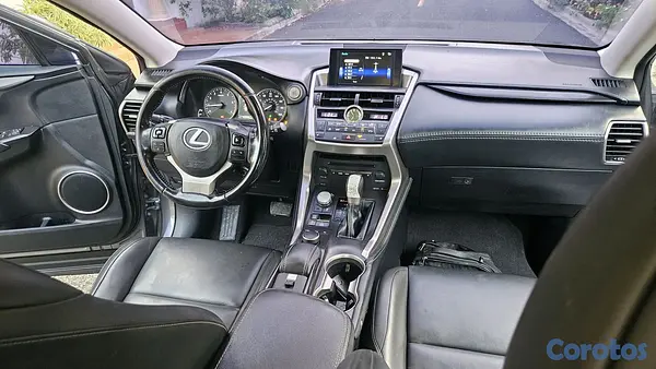 jeepetas y camionetas - lexus nx200t 9