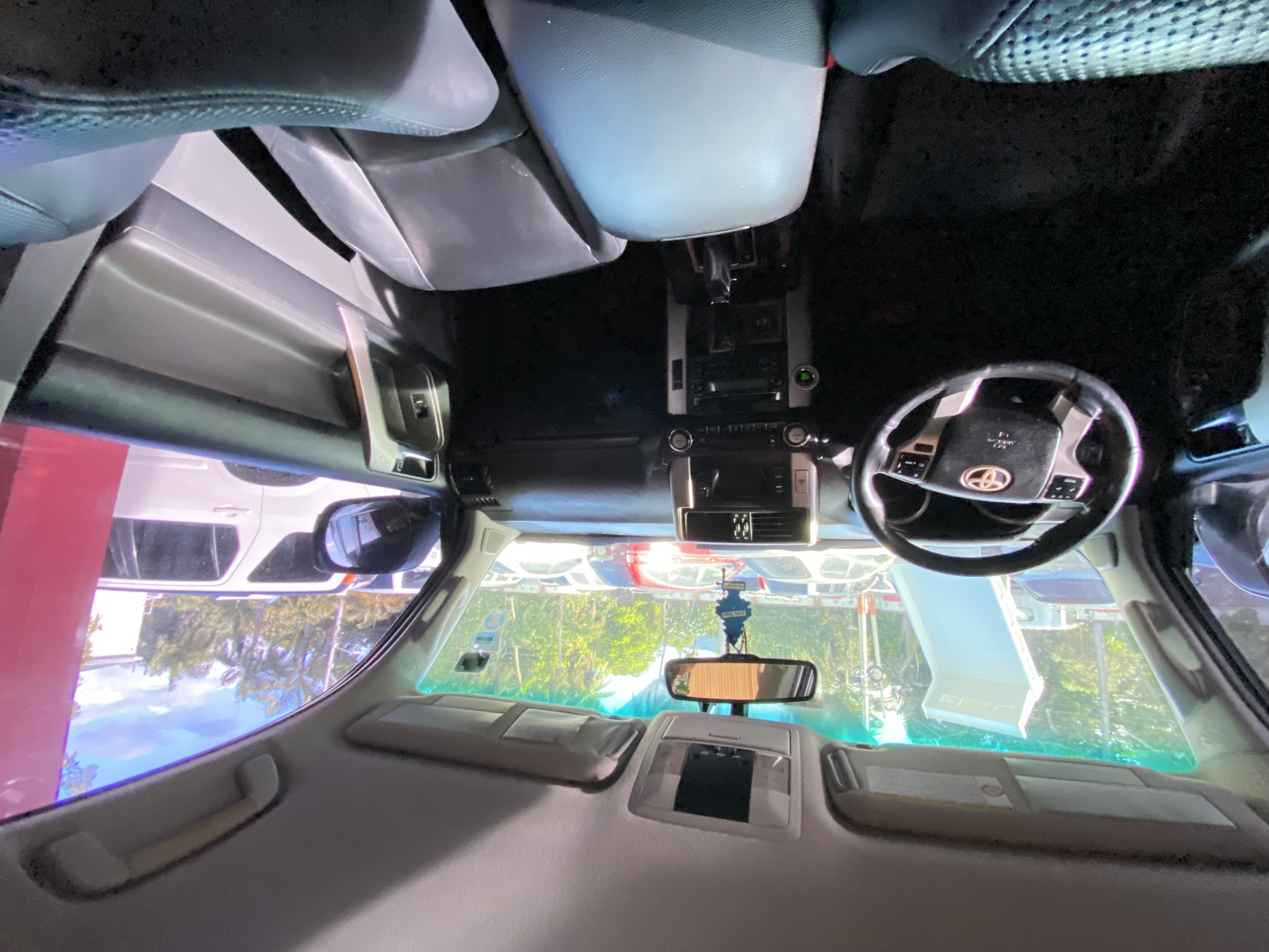 jeepetas y camionetas - TOYOTA LAND CRUISER PRADO VX 2011 6