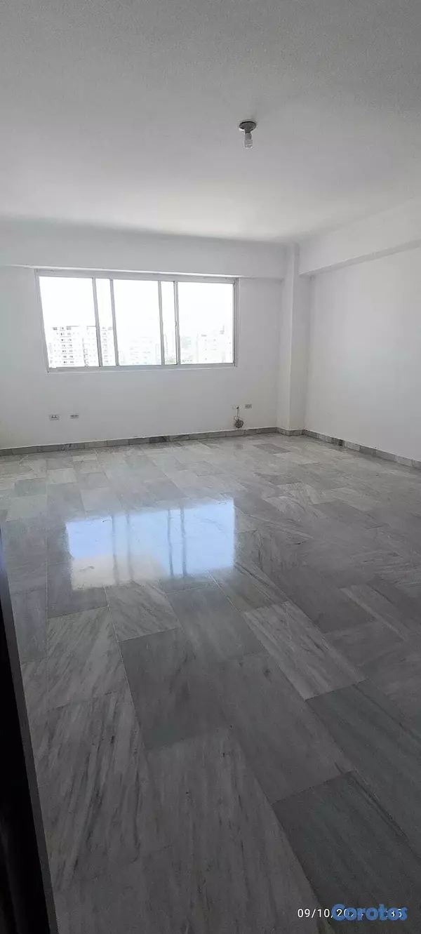 apartamentos - En La Enriquillo con vista al Mar, Amplio Apartame 10
