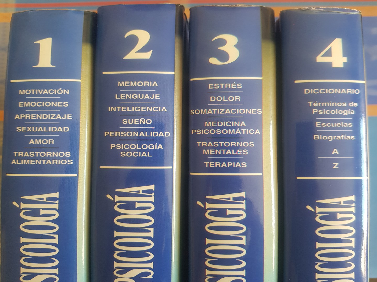 Enciclopedia Psicología 4 tomos