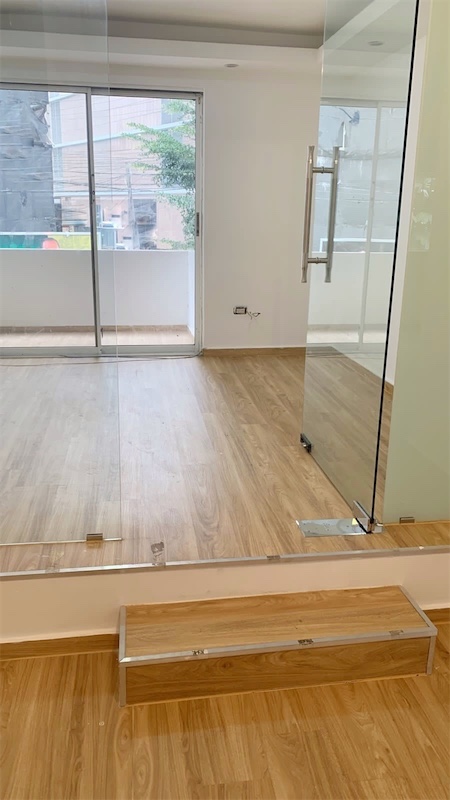 oficinas y locales comerciales - Local en Piantini en zona céntrica 9