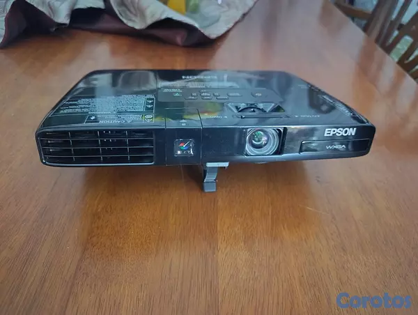 computadoras y laptops - Proyector Epson Portátil 3