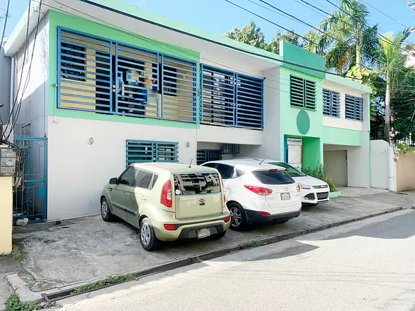 casas - Propiedad céntrica en Venta  4