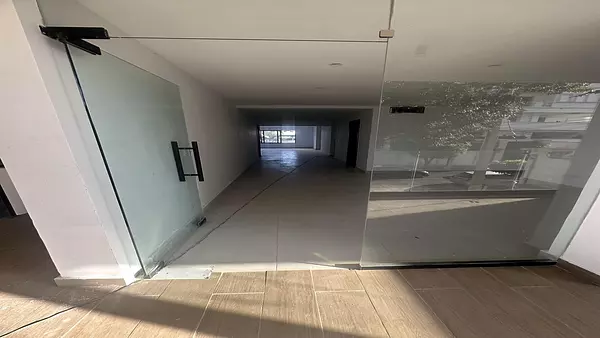oficinas y locales comerciales - ALQUILER LOCAL COMERCIAL DE 126TS2-SECTOR LA JULIA 9