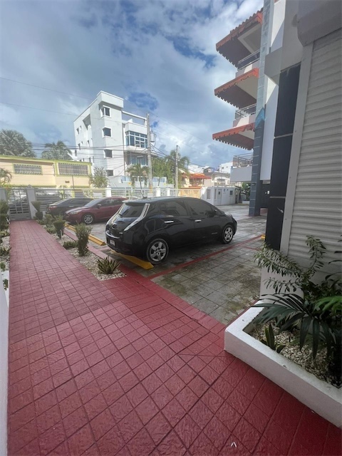 apartamentos - Venta de apartamento en corales del sur de 238mts y jacuzzi  5